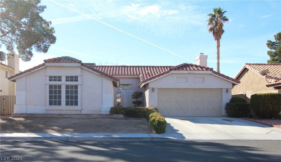1848sf 4 bedroom single story with a pool! under $