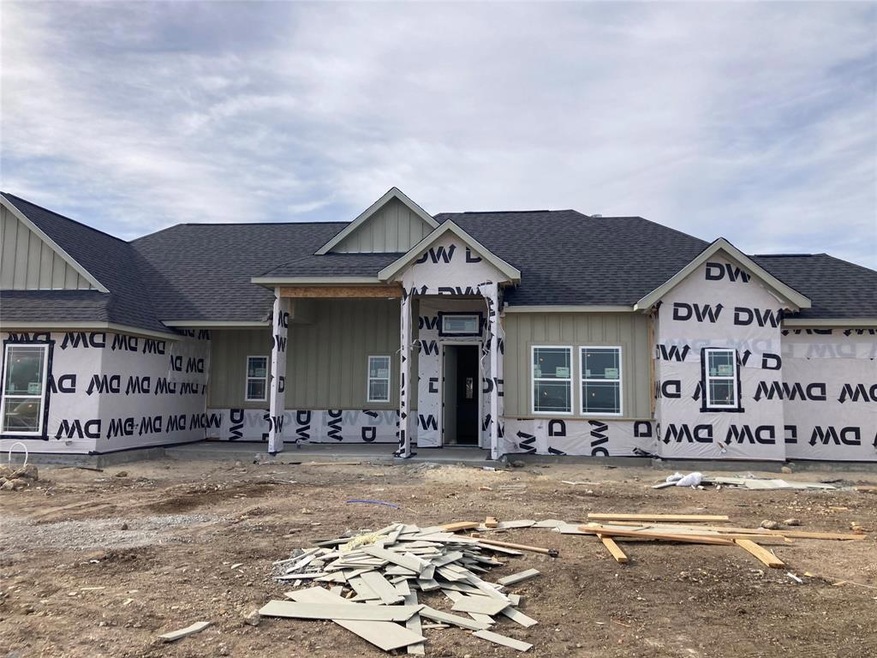 389 Oak Meadow Ln, Weatherford, TX 76085 - photo 1