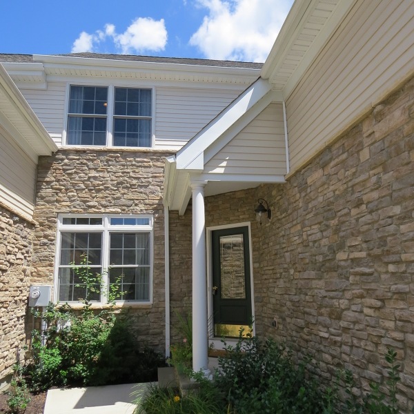 300 Inverness Cir, Easton, PA 18042 - photo 1