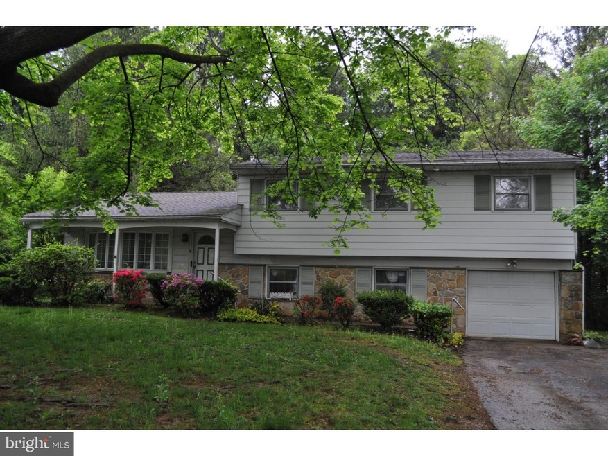 1 Elbow Ln, Malvern, PA 19355 - photo 1