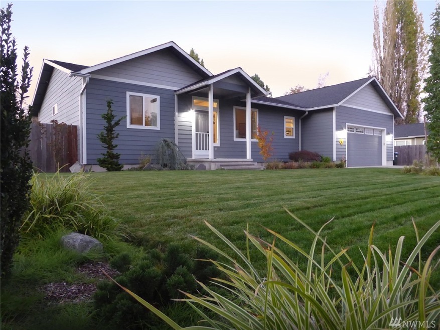 1231 SW 22nd St, Chehalis, WA 98532 - photo 1