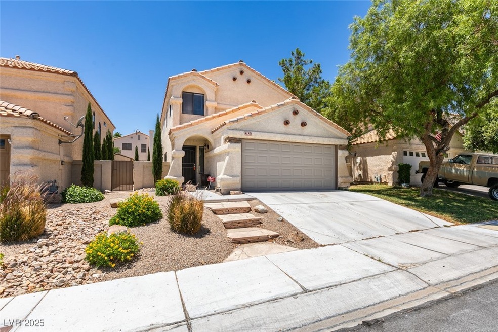 2821 Edge Rock Cir, Las Vegas, NV 89117 - photo 1