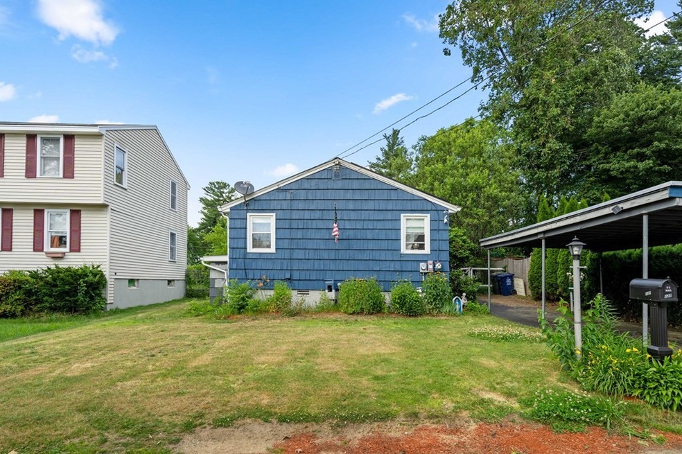 127 Hillcrest Rd, Dracut, MA 01826 - photo 1