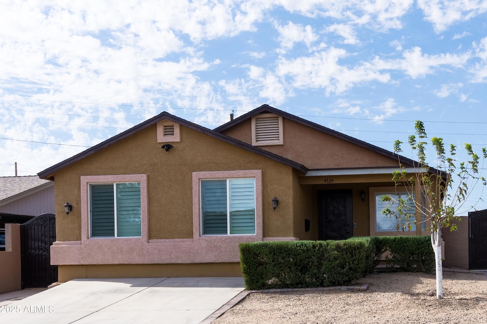 4724 N 73rd Ave, Phoenix, AZ 85033 - photo 1