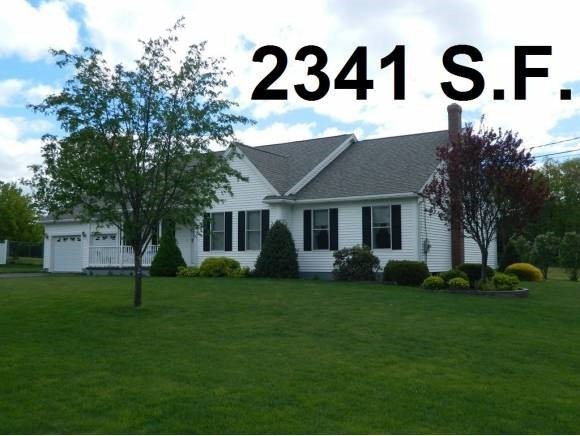 22 Stonewall Dr, Rochester, NH 03868 - photo 1