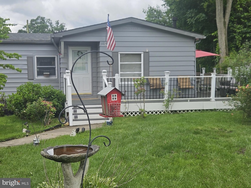 194 Jacobstown New Egypt Rd unit 1, Wrightstown, NJ 08562 - photo 1