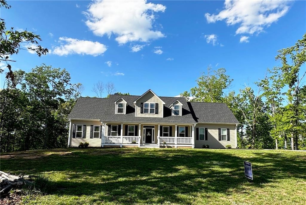 Welcome to 4969 Cagle Road in Lula!