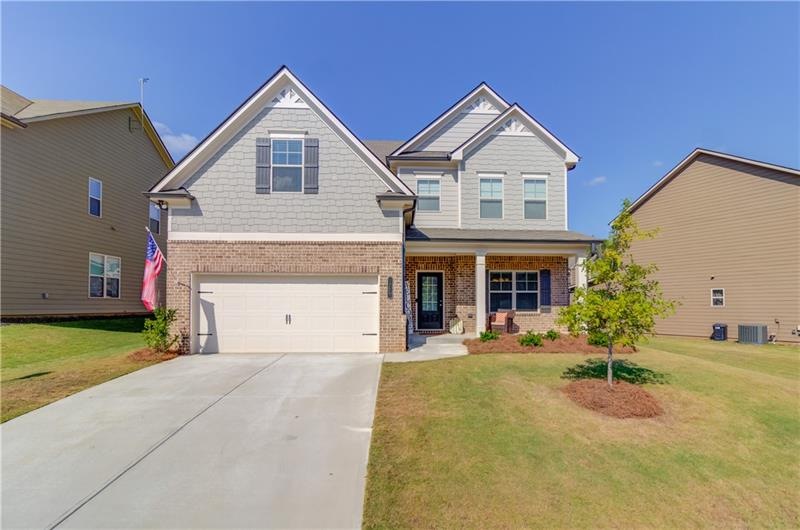 Impeccable Arlington II floorplan - only a year ol