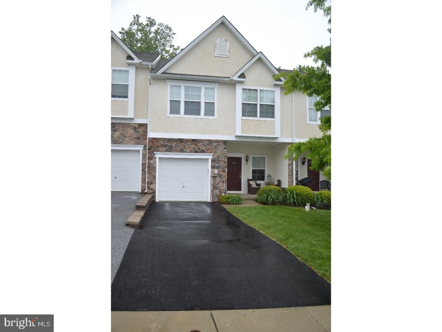 2794 Shelburne Rd unit 169W, Downingtown, PA 19335 - photo 1