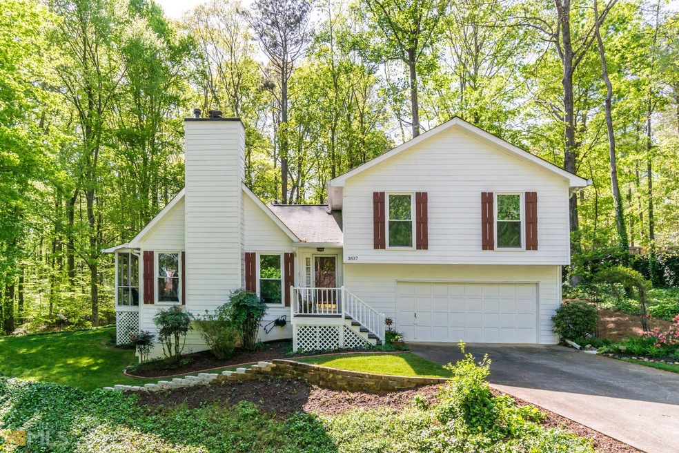 Welcome Home to 3837 Creek Hollow Way. 3-bedroom 2