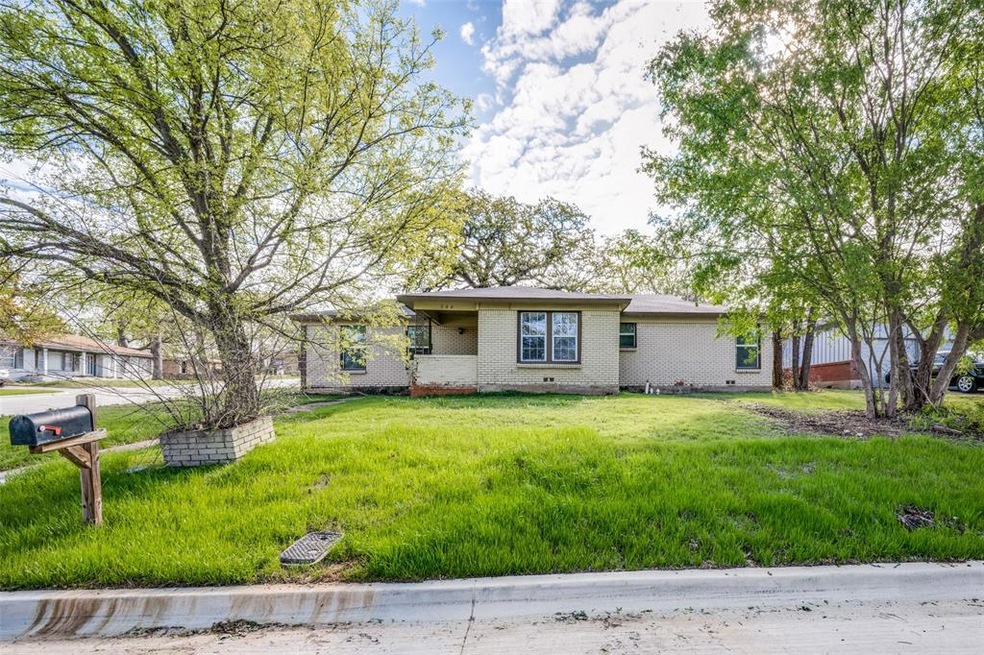 944 Walter St, Bedford, TX 76022 - photo 1