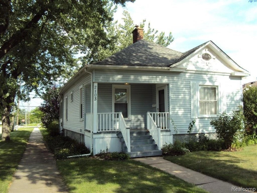 2103 3rd St. at George St.