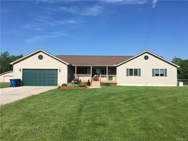 Spacious Ranch on Over 4 Acres! 4 Bedrooms & Baths