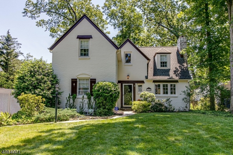 1752 Watchung Ave unit 54, Plainfield, NJ 07060 - photo 1