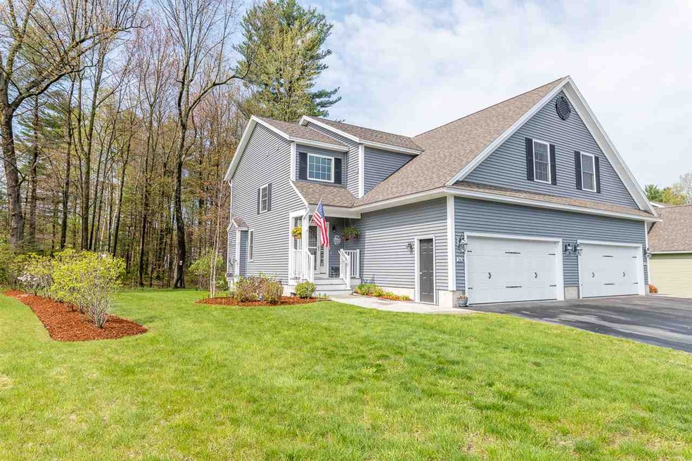 243 Fox Run unit 6, Colchester, VT 05446 - photo 1