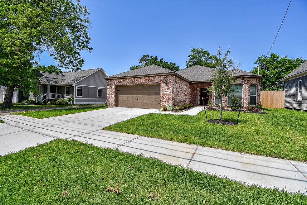 Sold • Co-Listing Agent