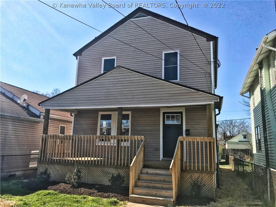 309 18th St, Dunbar, WV 25064 - photo 1