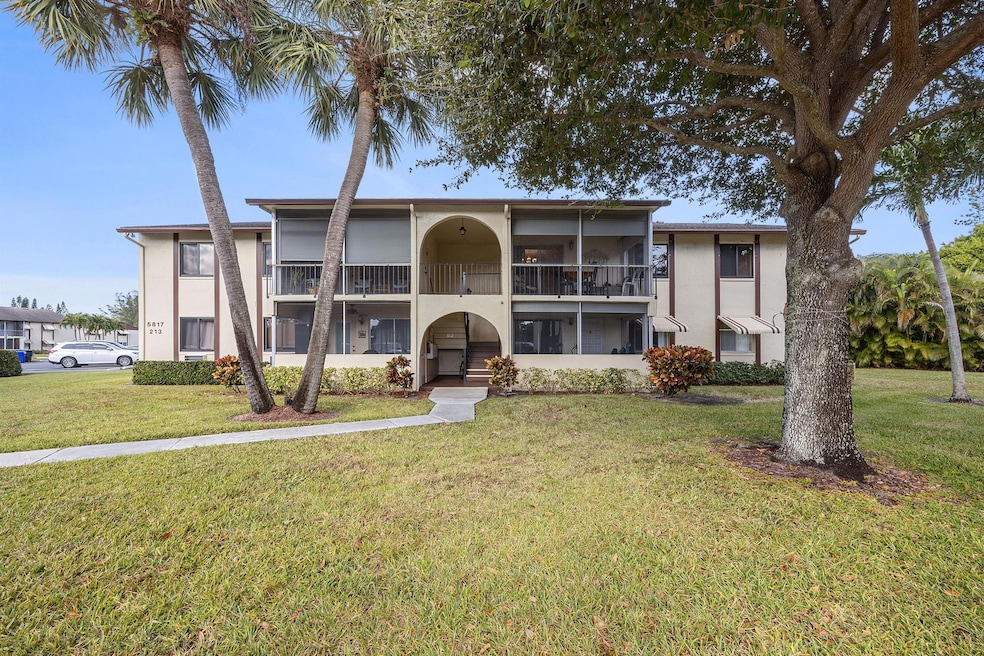 5817 La Pinata Blvd unit D-2, Greenacres, FL 33463 - photo 1