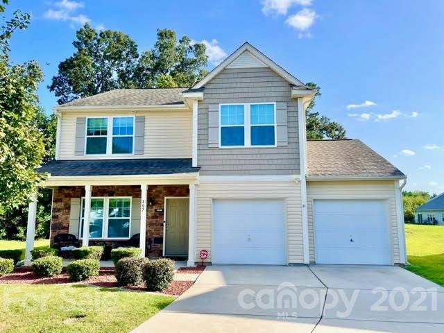 807 Jacobus Ct, Statesville, NC 28625 - photo 1
