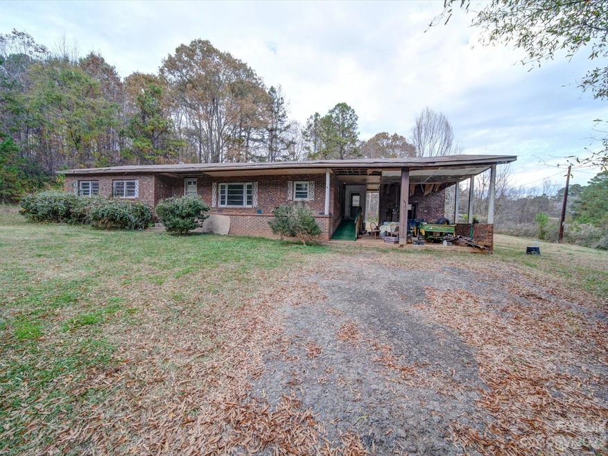 1208 Smith St, Hickory Grove, SC 29717 MLS CAR4091561