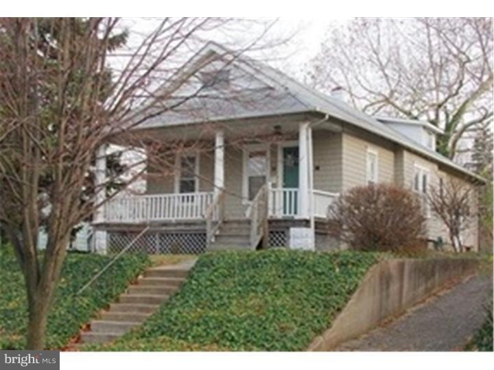 10 E Lakeview Ave, Oaklyn, NJ 08107 - photo 1