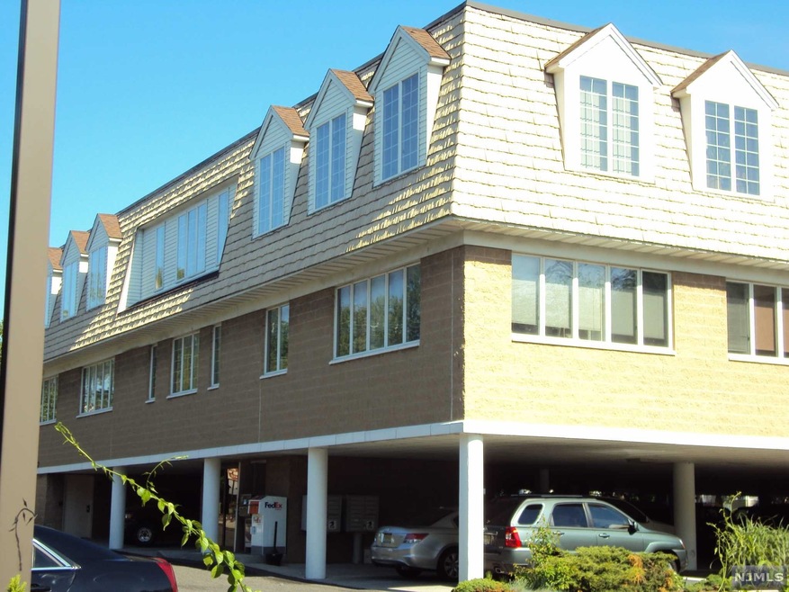 175 Washington Ave unit A, Dumont, NJ 07628 - photo 1