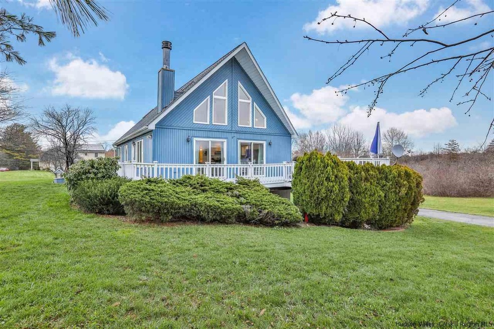 876 Lattintown Rd, Milton, NY 12547 - photo 1