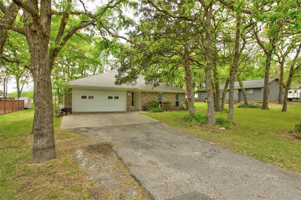 239 Cayuga Trail, Gainesville, TX 76240 - photo 1