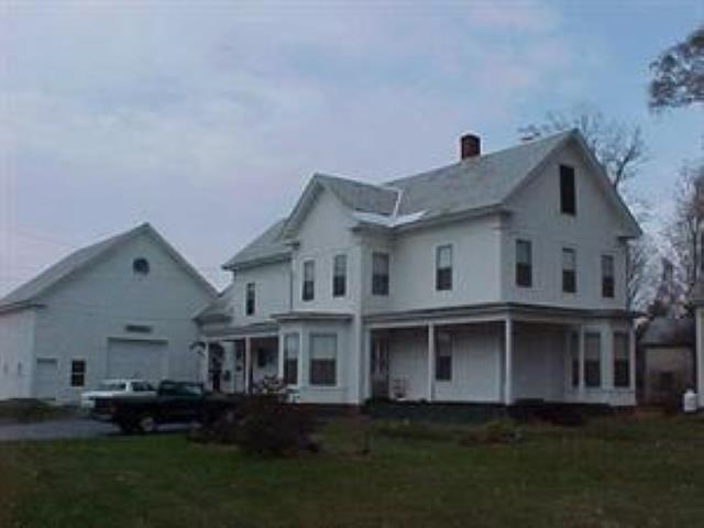 47 Elm St, Winchester, NH 03470 - photo 1