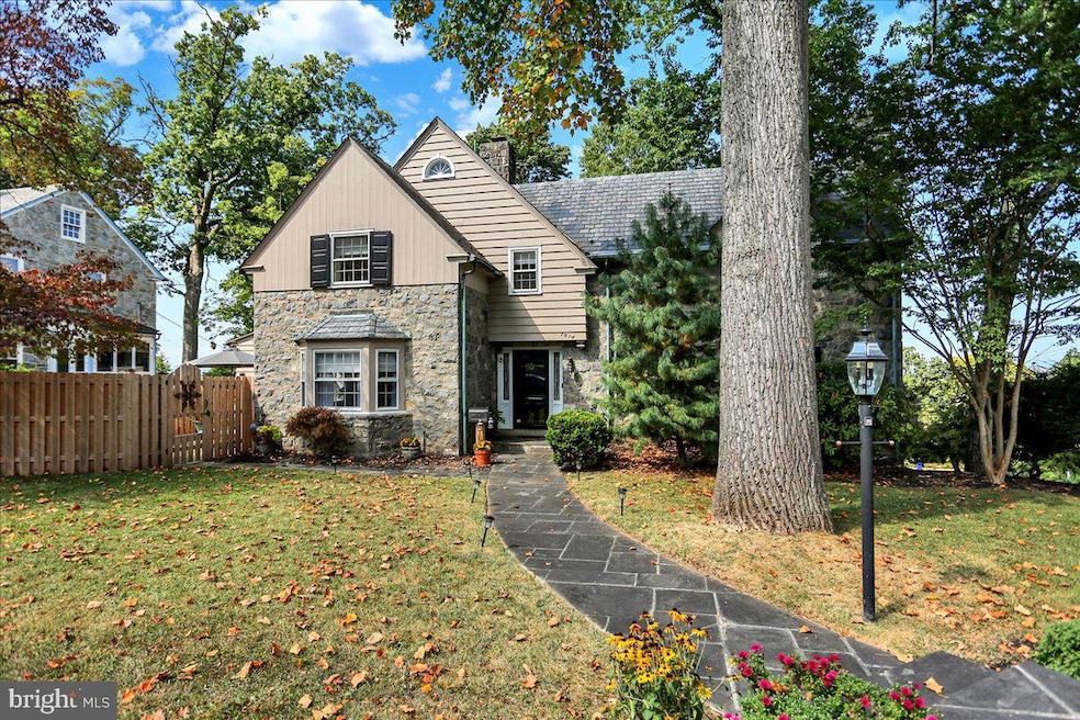 1518 Lorraine Rd, Reading, PA 19604 - photo 1