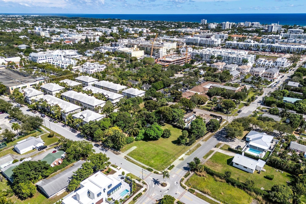 Under Contract $795,000 • Co-Listing Agent