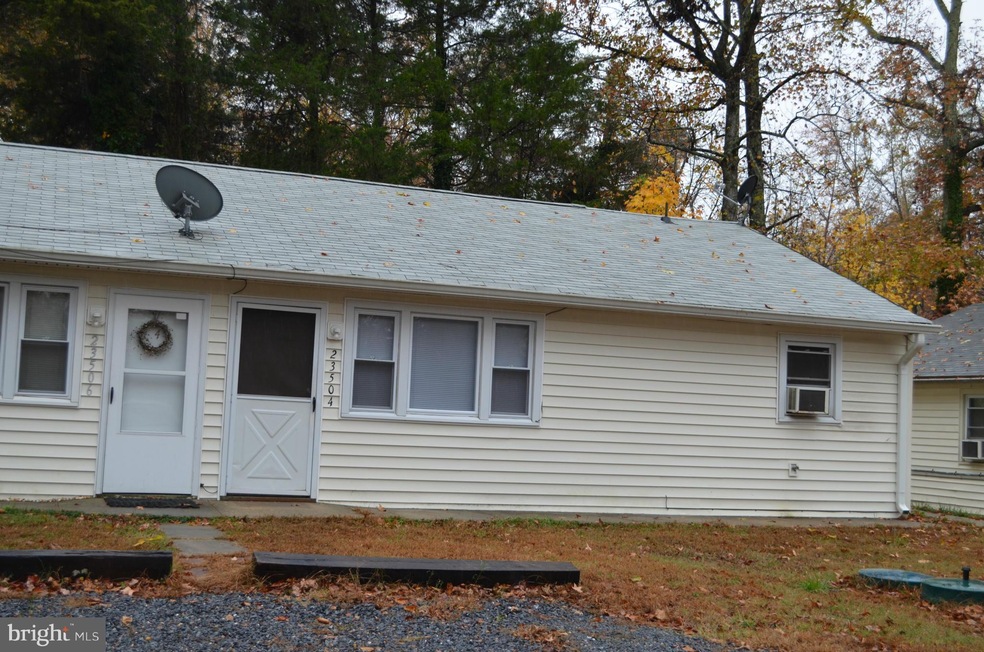 23504 S Patuxent Beach Rd, California, MD 20619 - photo 1