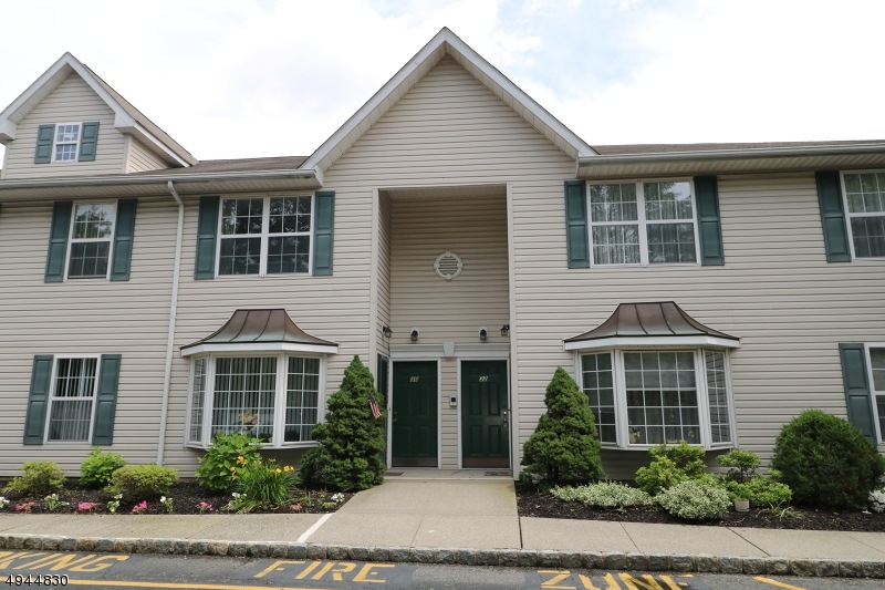 30 Chanda Ct, Clifton, NJ 07012 - photo 1