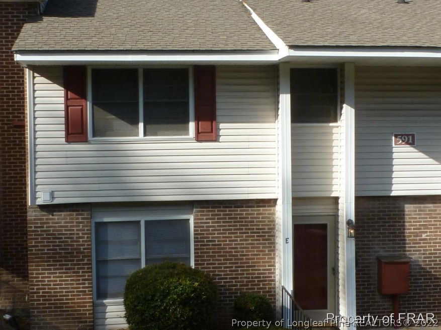 591 Winding Creek Rd, Fayetteville, NC 28305 - photo 1