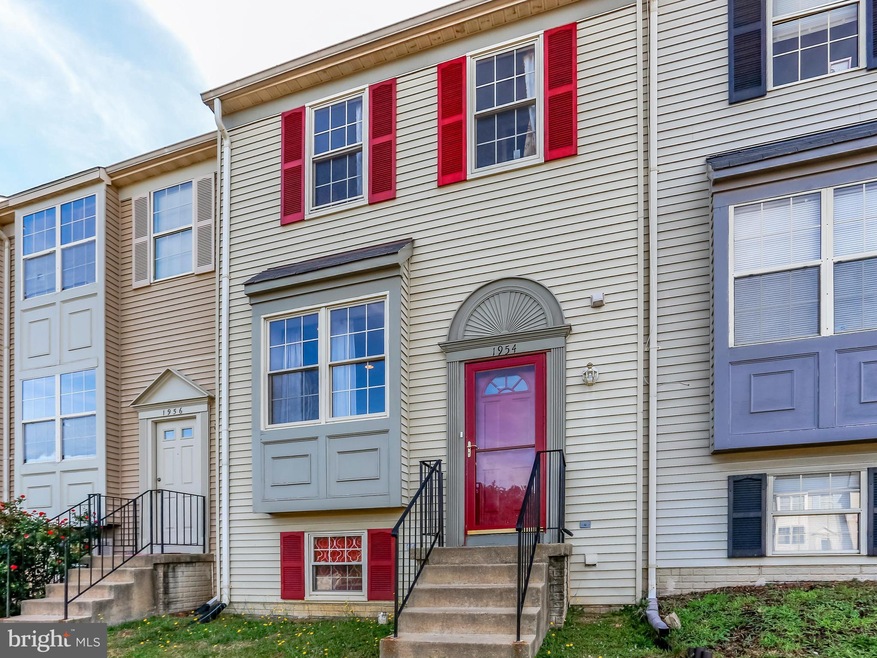 1954 Winslow Ct, Woodbridge, VA 22191 - photo 1