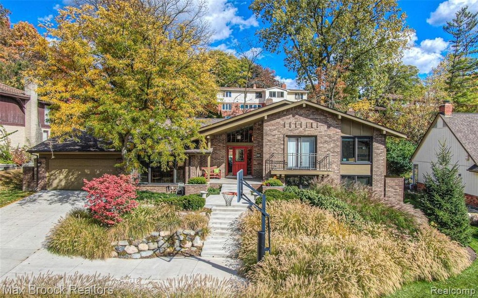 3016 Bloomfield Park.jpg