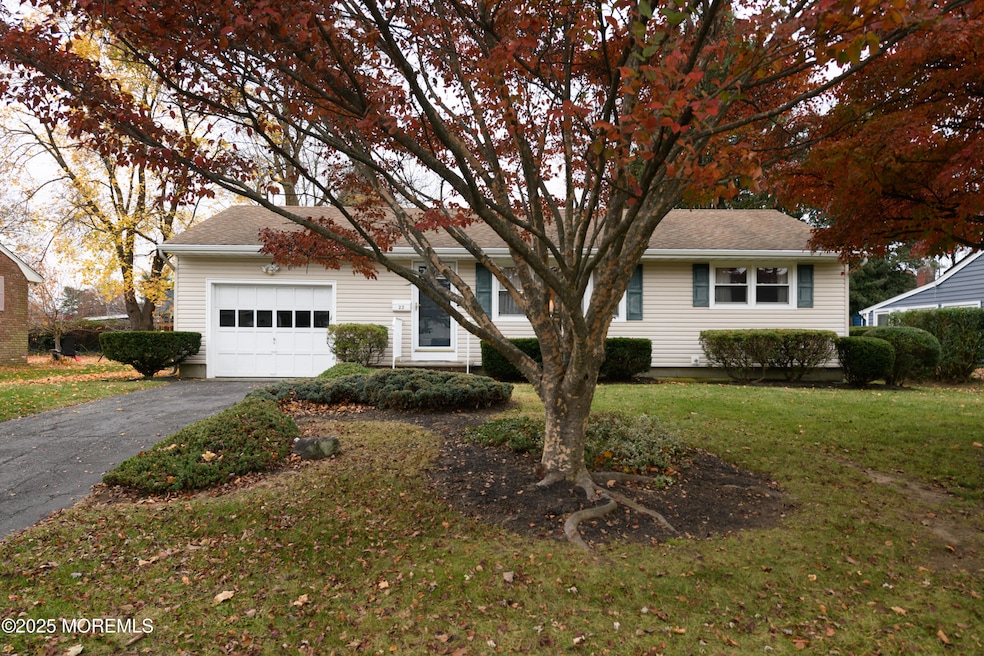 22 Overhill Rd, Matawan, NJ 07747 - photo 1