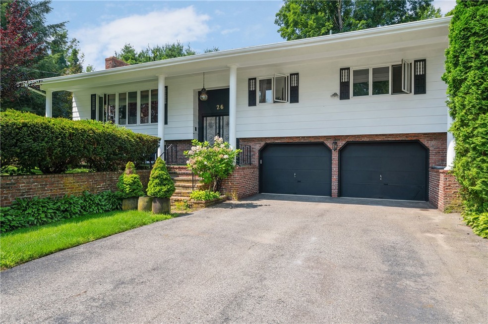 26 Kennedy Blvd, Lincoln, RI 02865 - photo 1