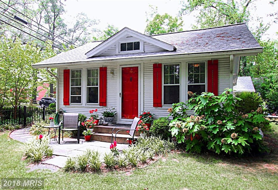 4606 Calvert Rd, College Park, MD 20740 - photo 1