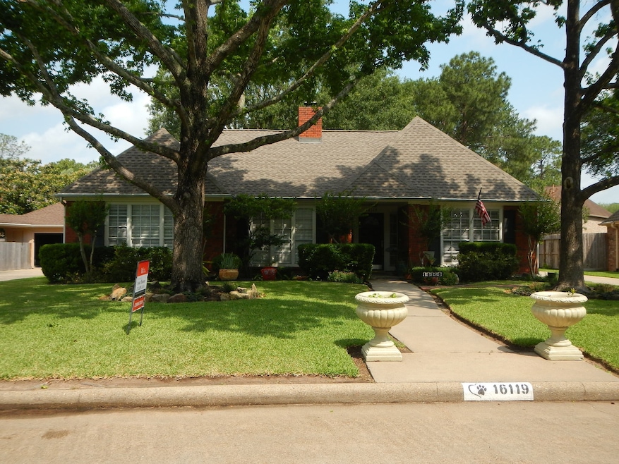 16119 Ridge Park Dr, Houston, TX 77095 - photo 1