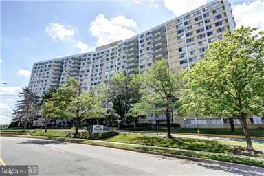 The Fountains unit 308, Alexandria, VA 22312 - photo 1