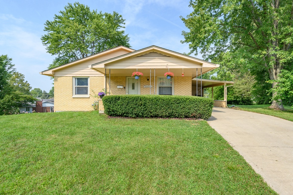 3034 Fairlawn Ct, Columbus, IN 47203 - photo 1