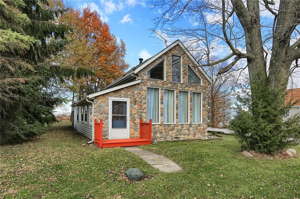 744 W 261st St, Sheridan, IN 46069 - photo 1