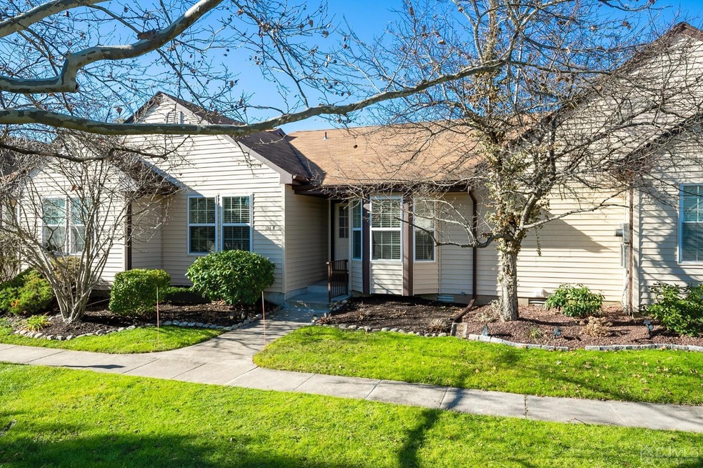 B Concordia Cir, Monroe, NJ 08831 - photo 1