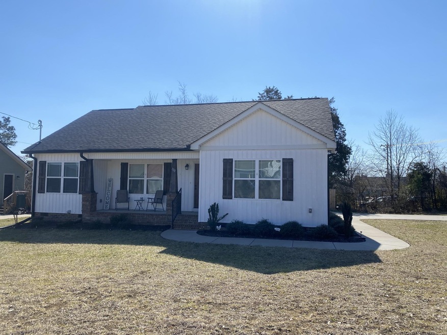 100 Blue Grass Dr, Shelbyville, TN 37160 - photo 1