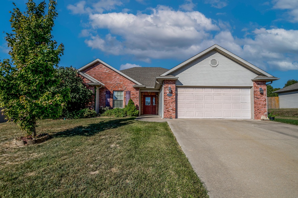 2603 Feldspar Ct