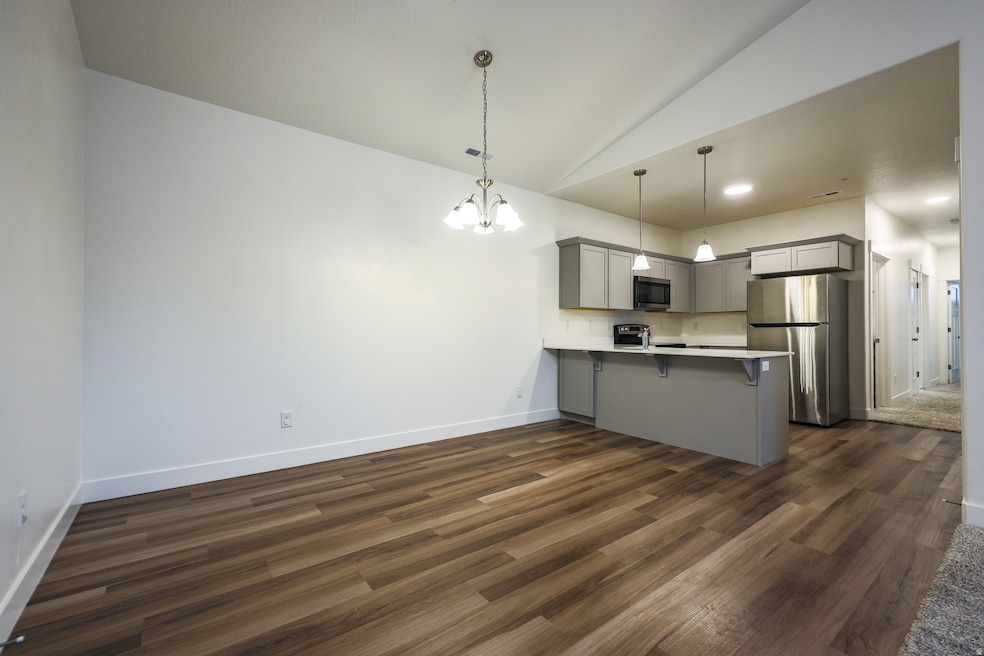 3717 W 1500 N unit N303, Lehi, UT 84043 - photo 1