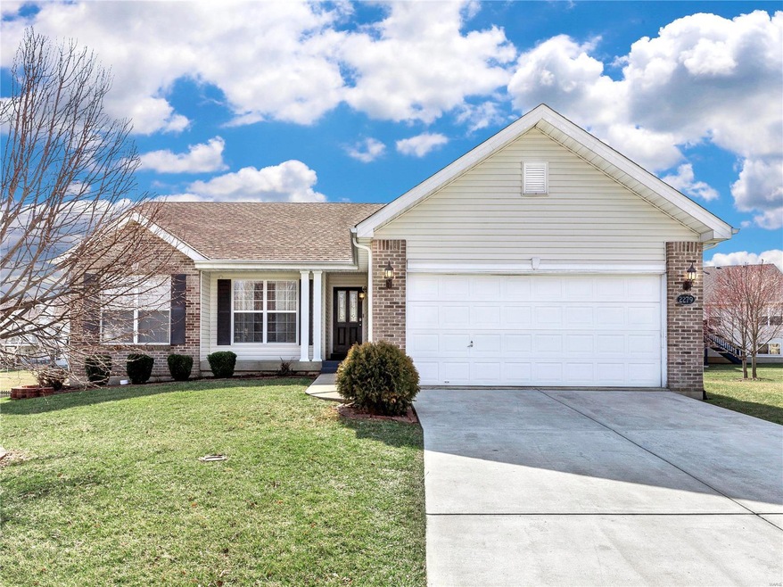 2279 Cromwell Ct, Maryville, IL 62062 - photo 1