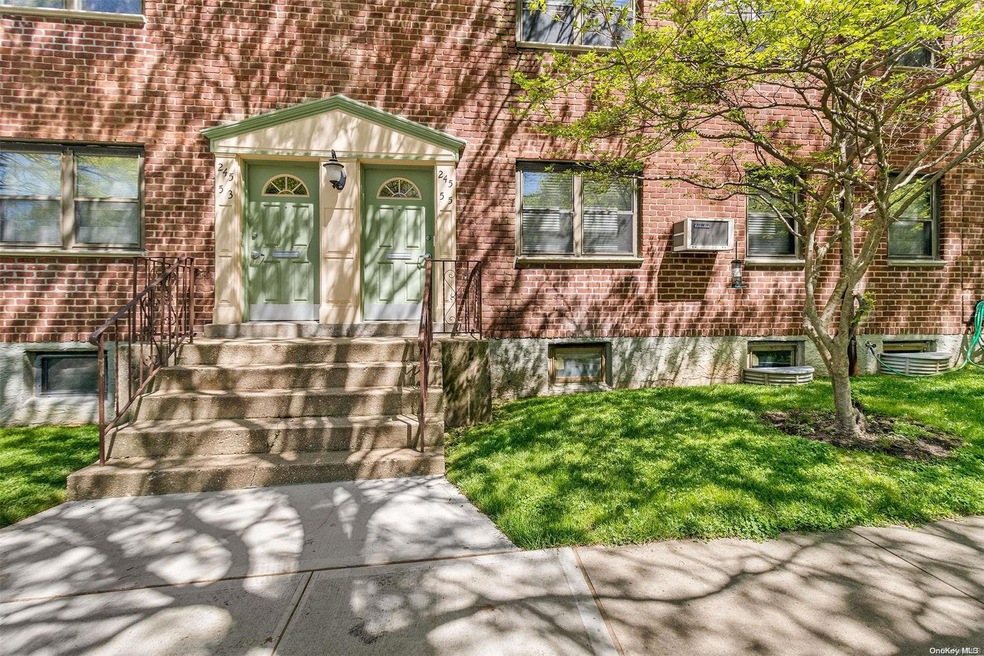 245-55 62nd Ave unit Lower, Douglaston, NY 11362 - photo 1