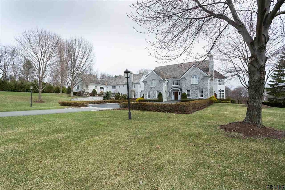 59 Old Niskayuna Rd, Albany, NY 12211 - photo 1